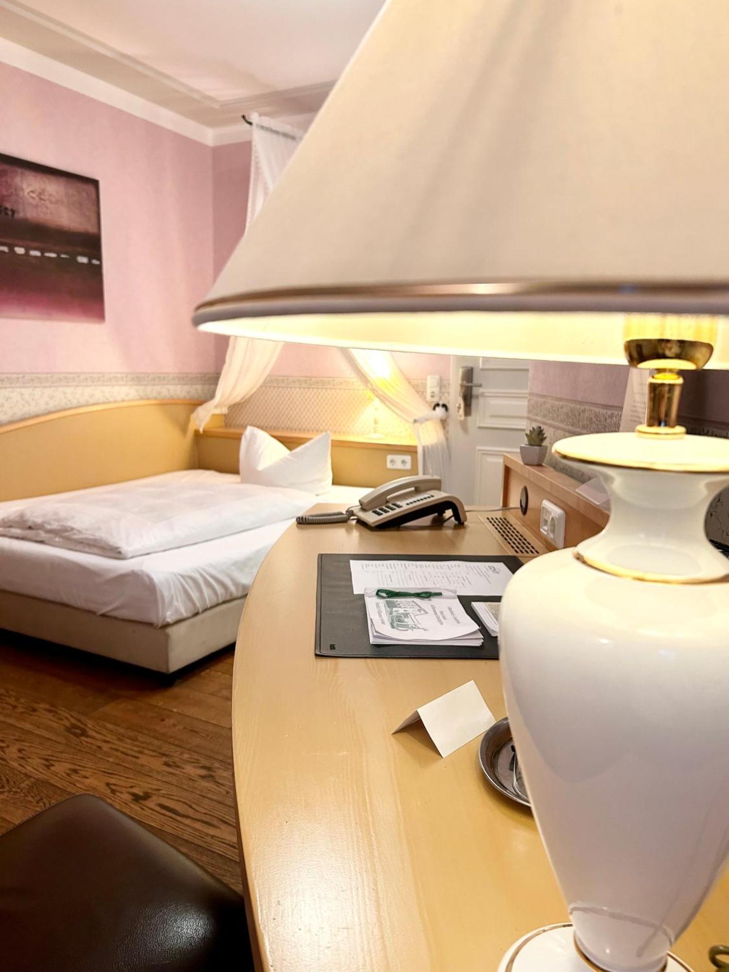 Hotel Seehof Leipzig Zwenkau Zewnętrze zdjęcie