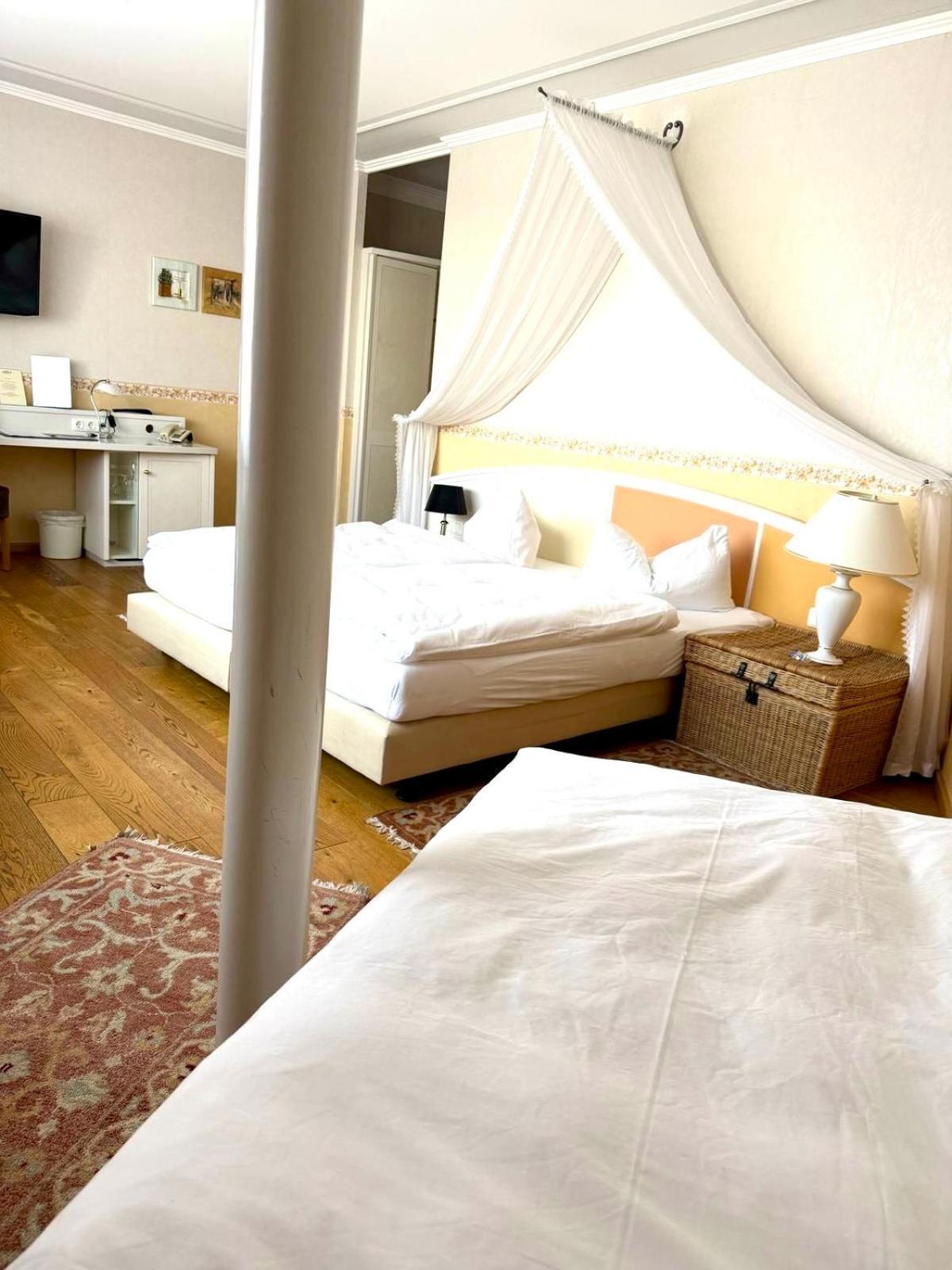 Hotel Seehof Leipzig Zwenkau Zewnętrze zdjęcie